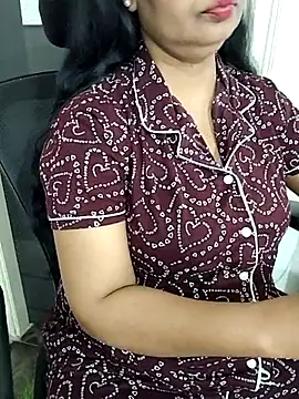 Snapshot of Deepthi_Mysore chatting on 03.12.25 Deepthi Mysore online show from 03.12.25