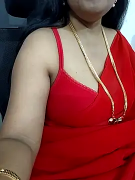 Snapshot of Deepthi_Mysore chatting on 03.17.25 Deepthi Mysore online show from 03.17.25