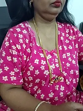 Snapshot of Deepthi_Mysore chatting on 09.12.25 Deepthi Mysore online show from 09.12.25