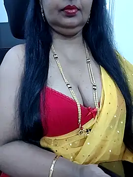 Snapshot of Deepthi_Mysore chatting on 10.12.25 Deepthi Mysore online show from 10.12.25