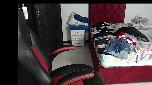 kayla k18 online show from 12.15.24