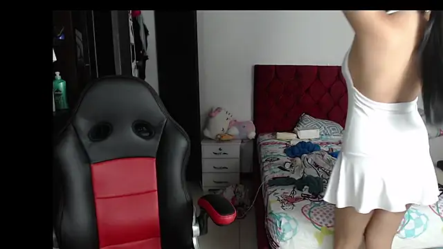 kayla k18 online show from 12.15.24