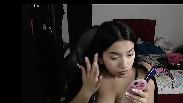 kayla k18 online show from 01.14.25