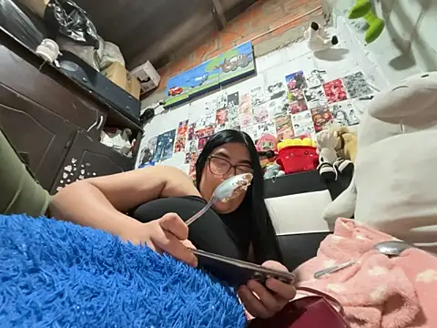 dafne19  online show from 03.15.26