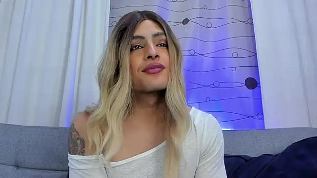 LukaCastillo online show from 02.21.25