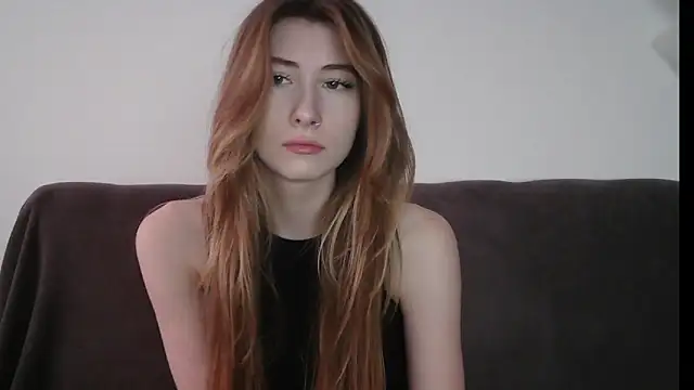 ErikaShyy online show from 01.08.25