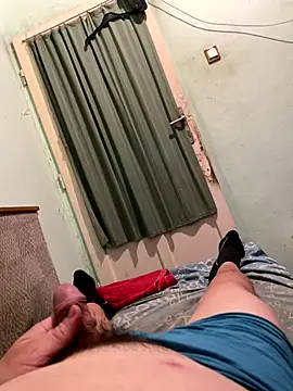 Snapshot of VerylittleDICK11 chatting on 09.14.25 VerylittleDICK11 online show from 09.14.25