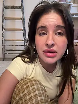 Sophie Avory online show from 11.04.25