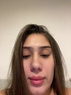 Snapshot of Vivian_Jafer chatting on 12.11.24 Vivian Jafer online show from 12.11.24