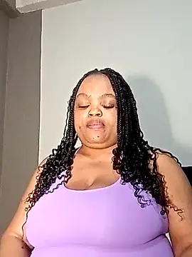 Snapshot of hugemelonsxxx chatting on 02.25.25 hugemelonsxxx online show from 02.25.25