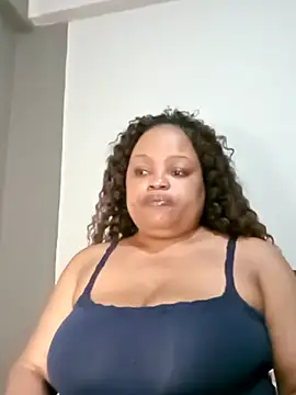 Snapshot of hugemelonsxxx chatting on 03.16.25 hugemelonsxxx online show from 03.16.25