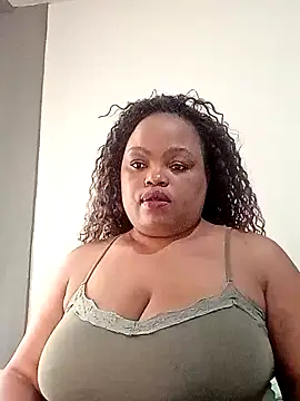 Snapshot of hugemelonsxxx chatting on 03.22.25 hugemelonsxxx online show from 03.22.25