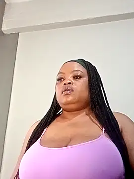 Snapshot of hugemelonsxxx chatting on 09.24.25 hugemelonsxxx online show from 09.24.25