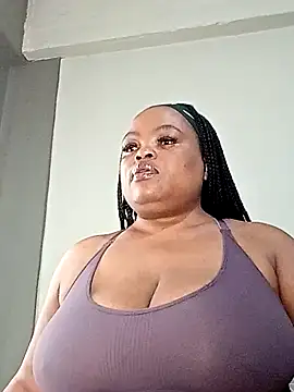 Snapshot of hugemelonsxxx chatting on 10.07.25 hugemelonsxxx online show from 10.07.25