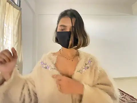 MaYaa  11 online show from 01.03.25