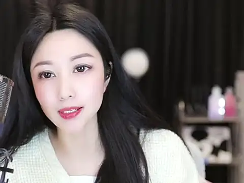 Nuyoah-77 online show from 02.09.25