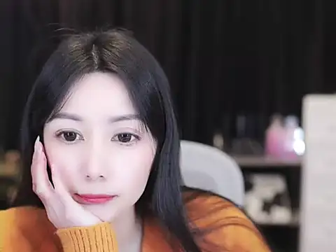 Nuyoah-77 online show from 12.02.25