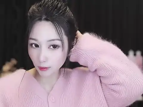 Nuyoah-77 online show from 02.11.26