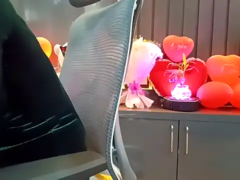 GoldnessAishu online show from 02.03.25