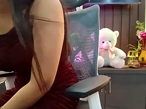 GoldnessAishu online show from 03.20.25