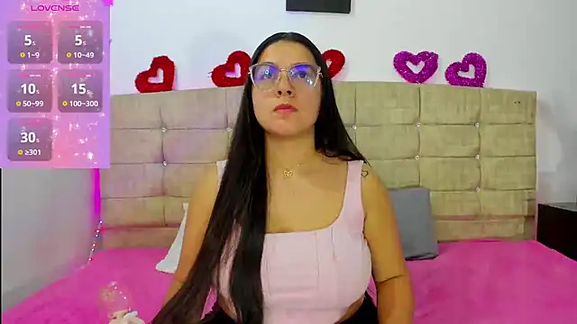 Alice Summer1 online show from 01.16.26