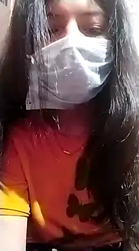 Snapshot of Hotty-Divya chatting on 12.28.24 Hotty-Divya online show from 12.28.24