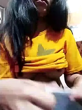 Snapshot of Hotty-Divya chatting on 01.09.25 Hotty-Divya online show from 01.09.25