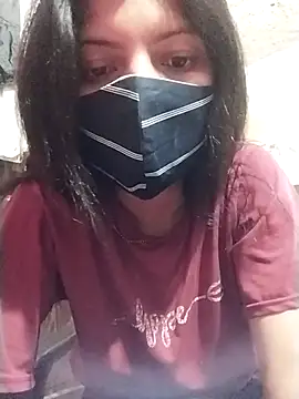 Snapshot of Hotty-Divya chatting on 03.21.25 Hotty-Divya online show from 03.21.25