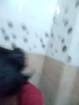 Snapshot of Hotty-Divya chatting on 09.18.25 Hotty-Divya online show from 09.18.25