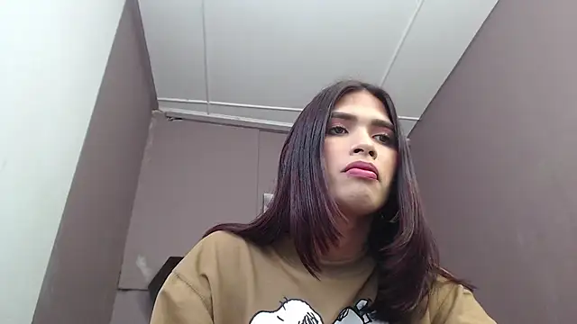 Snapshot of Greys_ath chatting on 02.19.25 Greys ath online show from 02.19.25