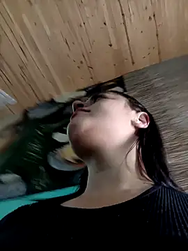 Snapshot of Lesly_10- chatting on 01.23.25 Lesly 10- online show from 01.23.25