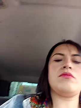 Snapshot of Lesly_10- chatting on 02.03.25 Lesly 10- online show from 02.03.25