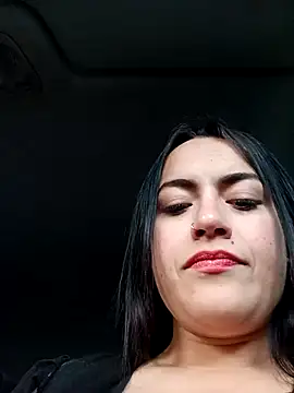 Snapshot of Lesly_10- chatting on 03.18.25 Lesly 10- online show from 03.18.25