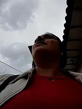 Lesly 10- online show from 03.30.26