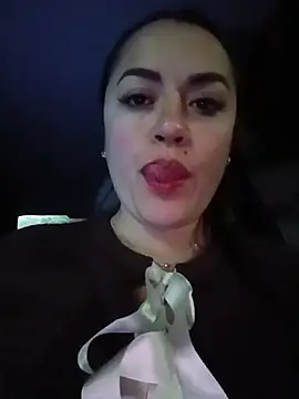 Lesly 10- online show from 05.15.26