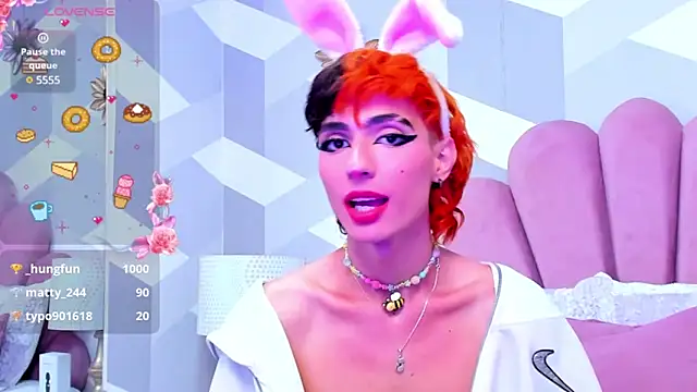 KylieMonnett online show from 02.17.25