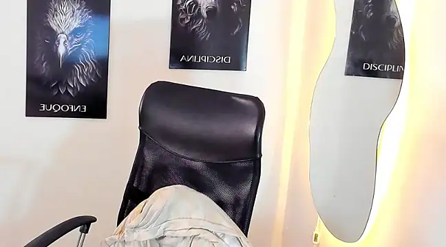 Andrew wolf7 online show from 03.06.25