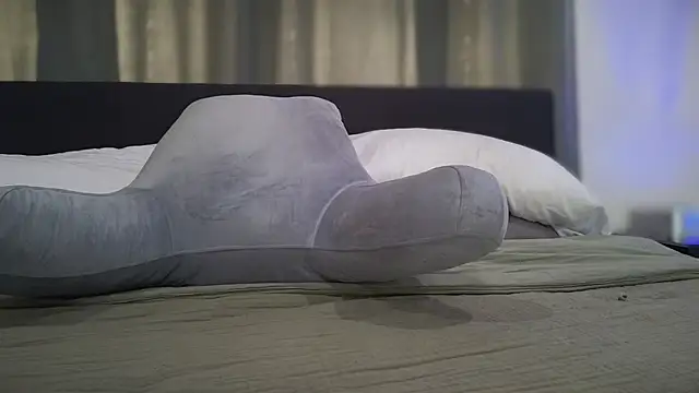 Snapshot of longislandprincess chatting on 09.13.25 longislandprincess online show from 09.13.25