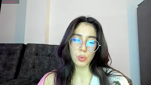 emmadiaz1 online show from 12.03.24