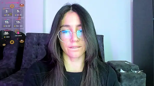 emmadiaz1 online show from 01.07.25