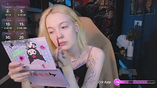 Snapshot of Crackling_Tatii chatting on 12.05.24 Crackling Tatii online show from 12.05.24