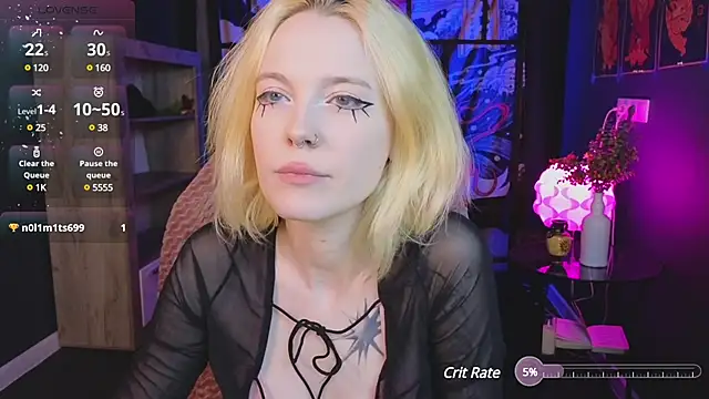 Snapshot of Crackling_Tatii chatting on 12.11.24 Crackling Tatii online show from 12.11.24