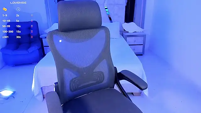 EmySilver online show from 02.11.25