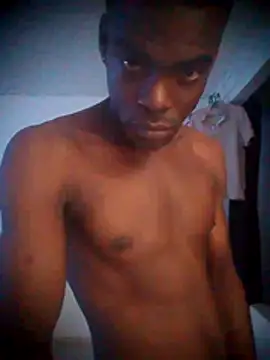 Snapshot of yozael chatting on 07.12.26 yozael online show from 07.12.26