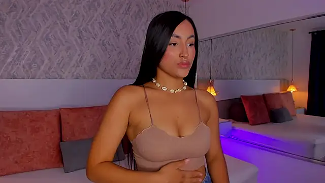 AishaPeyton online show from 02.28.25