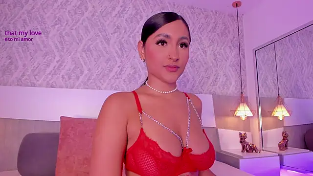 AishaPeyton online show from 12.15.25