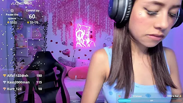 cat kitty18  online show from 02.26.25