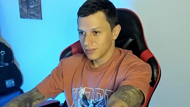 Snapshot of goodboy69l chatting on 02.08.26 goodboy69l online show from 02.08.26