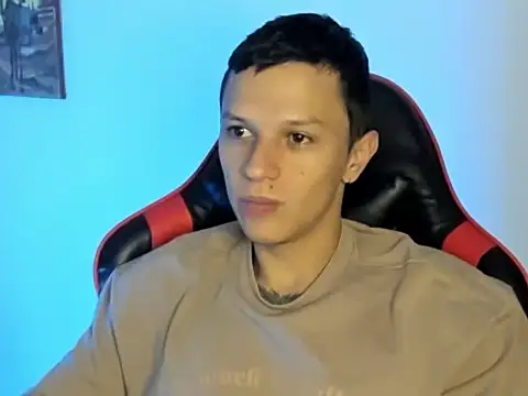 Snapshot of goodboy69l chatting on 02.15.26 goodboy69l online show from 02.15.26