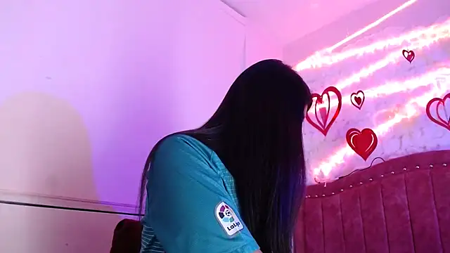 SarahStones online show from 03.01.25